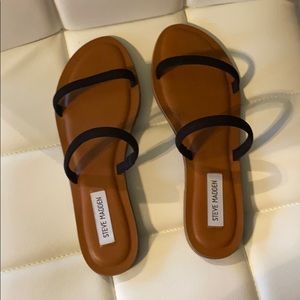 Myla sandal size 9.5 feels like 9
